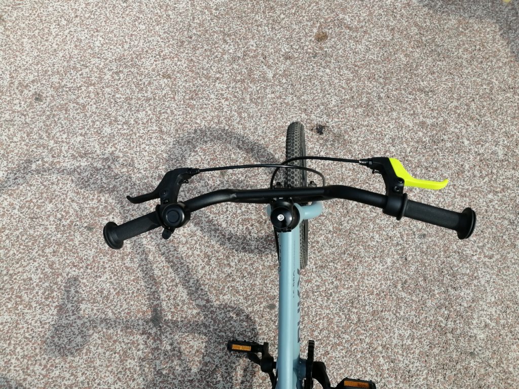 puky-ls-pro-16-colour-coed-brake-levers Puky LS Pro 16 handlebar with neon yellow and black brake levers